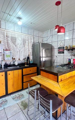 Casa à venda com 180m², 3 quartos e 1 vaga