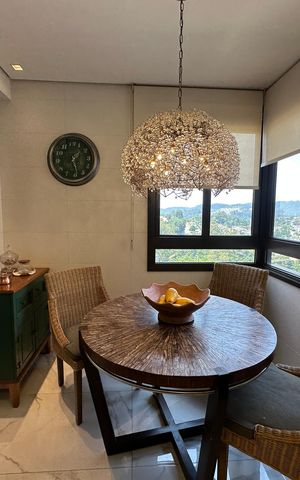 Apartamento à venda com 228m², 3 quartos e sem vaga Apartamento à venda com 228m², 3 quartos e sem vagaSala de Almoço