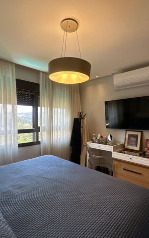 Apartamento à venda com 228m², 3 quartos e sem vaga Apartamento à venda com 228m², 3 quartos e sem vagaSuíte master