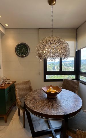 Apartamento à venda com 228m², 3 quartos e sem vaga Apartamento à venda com 228m², 3 quartos e sem vagaSala de Almoço