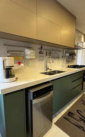 Apartamento à venda com 228m², 3 quartos e sem vaga Apartamento à venda com 228m², 3 quartos e sem vagaCozinha