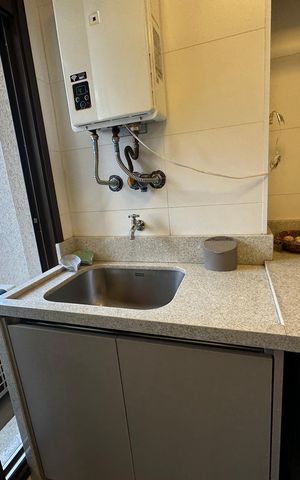 Apartamento à venda com 228m², 3 quartos e sem vaga Apartamento à venda com 228m², 3 quartos e sem vagaÁrea de Serviço