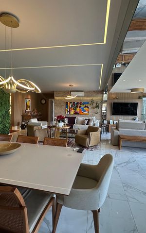 Apartamento à venda com 228m², 3 quartos e sem vaga Apartamento à venda com 228m², 3 quartos e sem vagaSala
