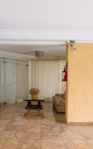 Apartamento à venda com 286m², 4 quartos e 2 vagas