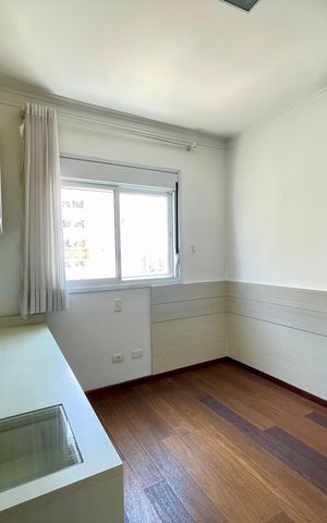 Apartamento à venda com 113m², 3 quartos e 3 vagas Apartamento à venda com 113m², 3 quartos e 3 vagasQuarto 1