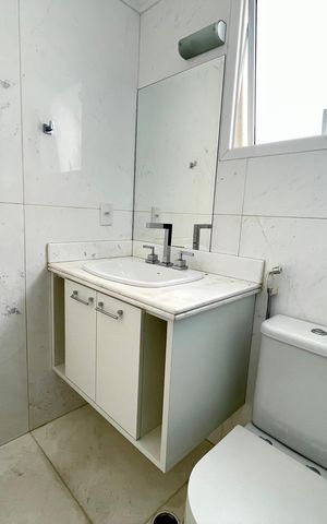 Apartamento à venda com 113m², 3 quartos e 3 vagas Apartamento à venda com 113m², 3 quartos e 3 vagasBanheiro 2