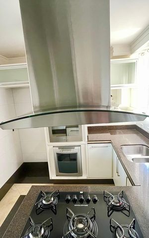 Apartamento à venda com 113m², 3 quartos e 3 vagas Apartamento à venda com 113m², 3 quartos e 3 vagasCozinha