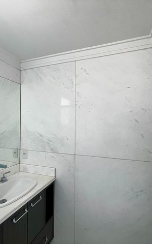 Apartamento à venda com 113m², 3 quartos e 3 vagas Apartamento à venda com 113m², 3 quartos e 3 vagasBanheiro 1