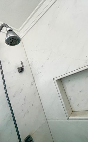 Apartamento à venda com 113m², 3 quartos e 3 vagas Apartamento à venda com 113m², 3 quartos e 3 vagasBanheiro 2