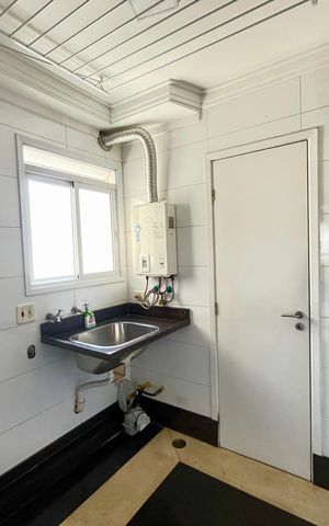 Apartamento à venda com 113m², 3 quartos e 3 vagas Apartamento à venda com 113m², 3 quartos e 3 vagasÁrea de Serviço