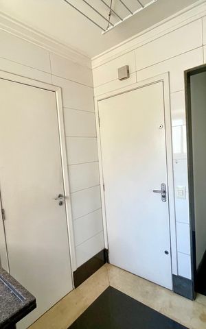 Apartamento à venda com 113m², 3 quartos e 3 vagas Apartamento à venda com 113m², 3 quartos e 3 vagasÁrea de Serviço