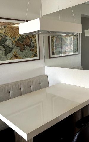 Apartamento à venda com 90m², 2 quartos e 2 vagas