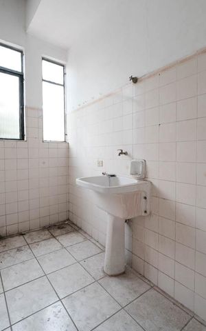 Apartamento para alugar com 80m², 2 quartos e 1 vagaÁrea de Serviço