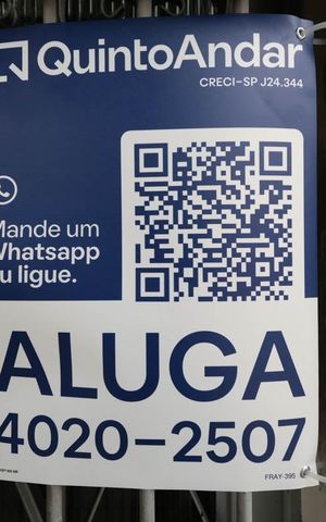Apartamento para alugar com 80m², 2 quartos e 1 vagaFachada