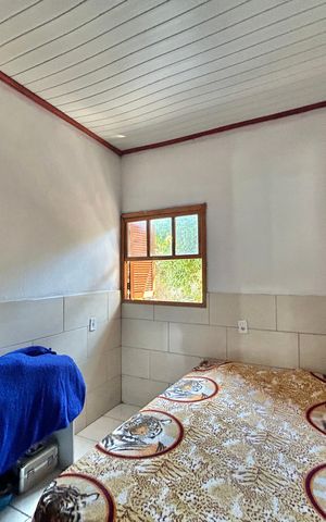 Casa à venda com 113m², 3 quartos e 2 vagas Casa à venda com 113m², 3 quartos e 2 vagasQuarto