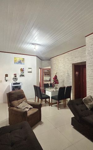 Casa à venda com 113m², 3 quartos e 2 vagas Casa à venda com 113m², 3 quartos e 2 vagasSala
