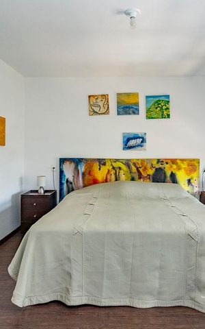 Casa à venda com 330m², 4 quartos e 2 vagas Casa à venda com 330m², 4 quartos e 2 vagasSuíte 1