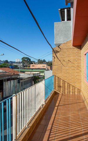 Casa à venda com 190m², 3 quartos e 3 vagasVaranda Casa 1
