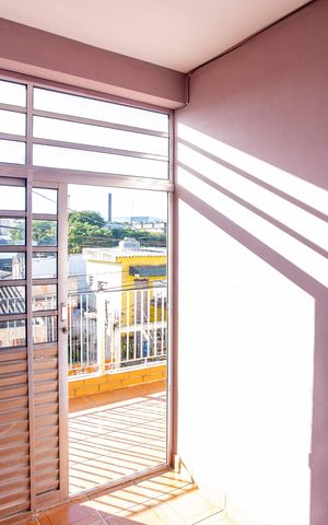 Casa à venda com 190m², 3 quartos e 3 vagasHall