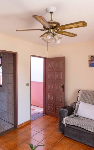 Casa à venda com 190m², 3 quartos e 3 vagasSala Casa 2