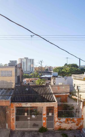 Casa à venda com 190m², 3 quartos e 3 vagasVaranda Casa 1