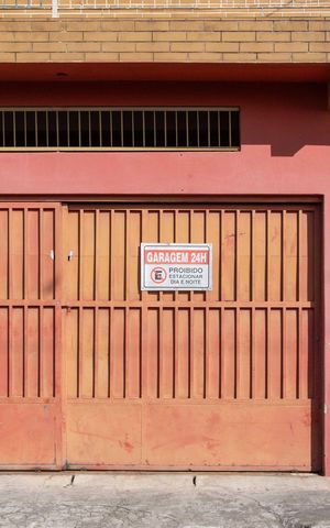 Casa à venda com 190m², 3 quartos e 3 vagasFachada
