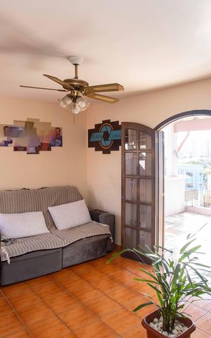 Casa à venda com 190m², 3 quartos e 3 vagasSala Casa 2