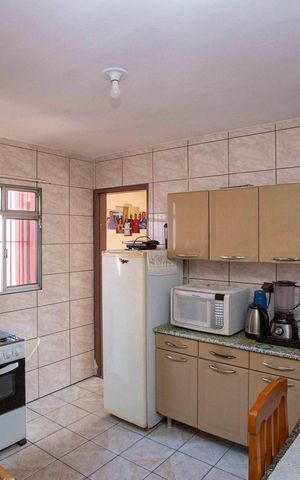 Casa à venda com 190m², 3 quartos e 3 vagasCozinha Casa 2