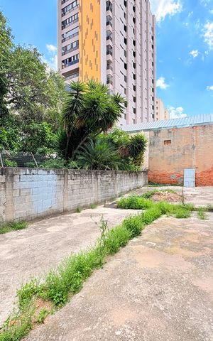 Casa à venda com 310m², 4 quartos e sem vagaQuintal