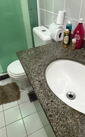 Apartamento à venda com 86m², 2 quartos e 2 vagas Apartamento à venda com 86m², 2 quartos e 2 vagasBanheiro quarto 2