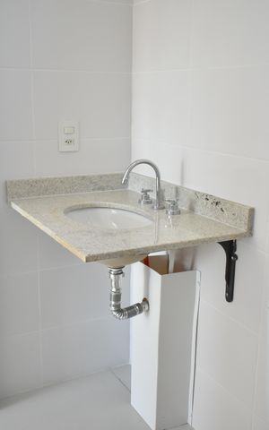 Apartamento à venda com 67m², 2 quartos e 1 vagaBanheiro Social