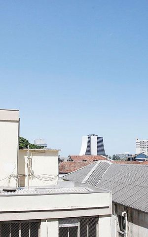 Apartamento à venda com 50m², 1 quarto e sem vagaCozinha + Área de Serviço Vista