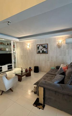 Casa de condomínio à venda com 709m², 4 quartos e sem vaga
