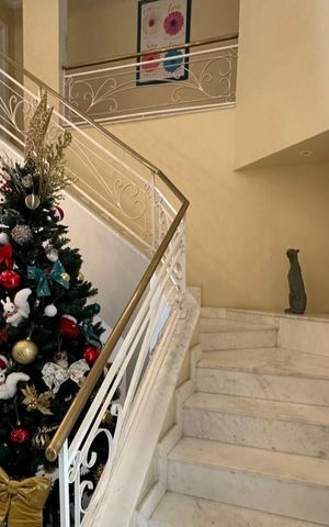 Casa de condomínio à venda com 709m², 4 quartos e sem vaga