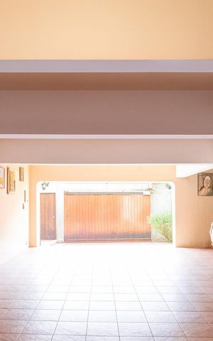 Casa à venda com 488m², 4 quartos e 8 vagas