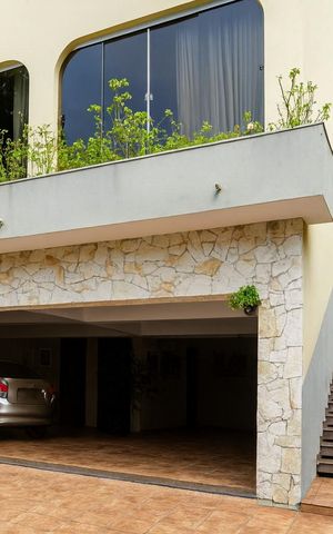 Casa à venda com 488m², 4 quartos e 8 vagas