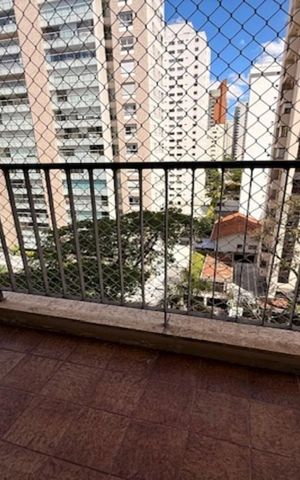 Apartamento à venda com 180m², 4 quartos e 2 vagas