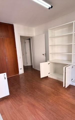 Apartamento à venda com 180m², 4 quartos e 2 vagas