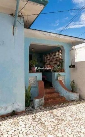 Casa à venda com 180m², 3 quartos e 4 vagas