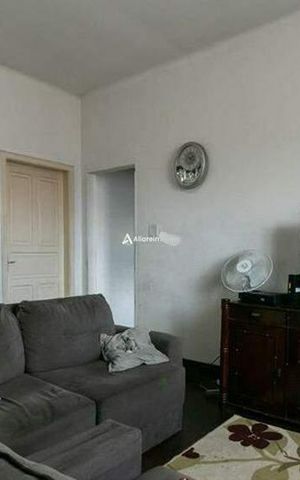 Casa à venda com 180m², 3 quartos e 4 vagas