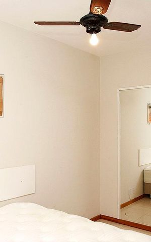 Apartamento à venda com 90m², 2 quartos e 1 vagaQuarto 2