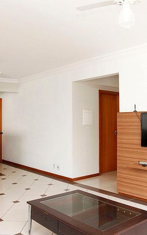 Apartamento à venda com 90m², 2 quartos e 1 vagaSala