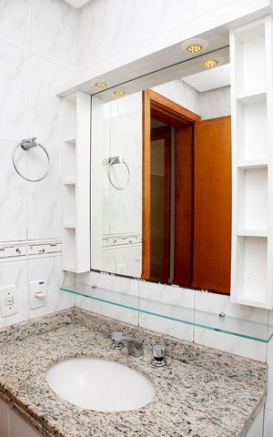 Apartamento à venda com 90m², 2 quartos e 1 vagaBanheiro 2