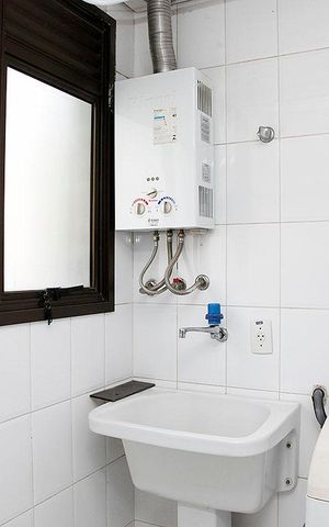 Apartamento à venda com 90m², 2 quartos e 1 vagaCozinha + Área de Serviço