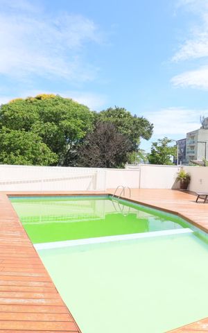 Apartamento à venda com 73m², 2 quartos e 1 vagaÁrea comum - Piscina