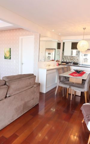 Apartamento à venda com 73m², 2 quartos e 1 vagaSala