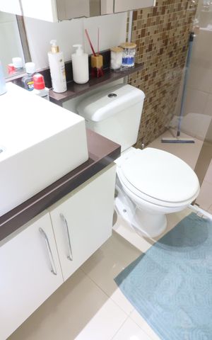 Apartamento à venda com 73m², 2 quartos e 1 vagaBanheiro 2