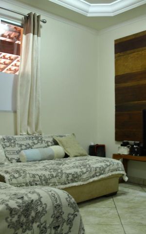 Casa de condomínio à venda com 130m², 3 quartos e 3 vagasSala