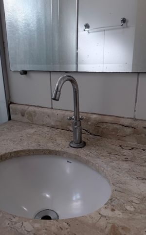 Apartamento à venda com 48m², 2 quartos e 1 vaga Apartamento à venda com 48m², 2 quartos e 1 vagaBanheiro da Suíte