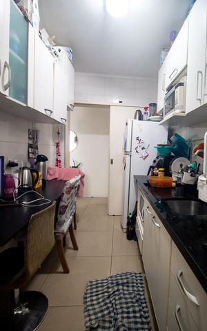 Apartamento à venda com 60m², 2 quartos e 2 vagas Apartamento à venda com 60m², 2 quartos e 2 vagasCozinha